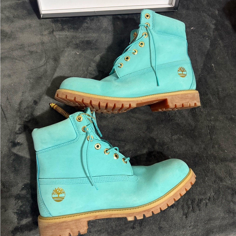 Timberland Wale x Villa collab turquoise